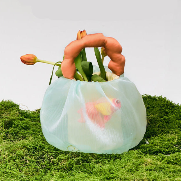 Goldfish Hand Pouch 浮光跃金提包