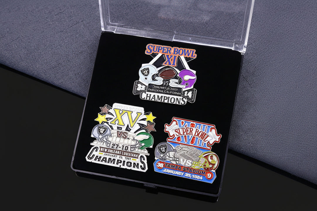 Custom Keychains/Pins/Bag Tags