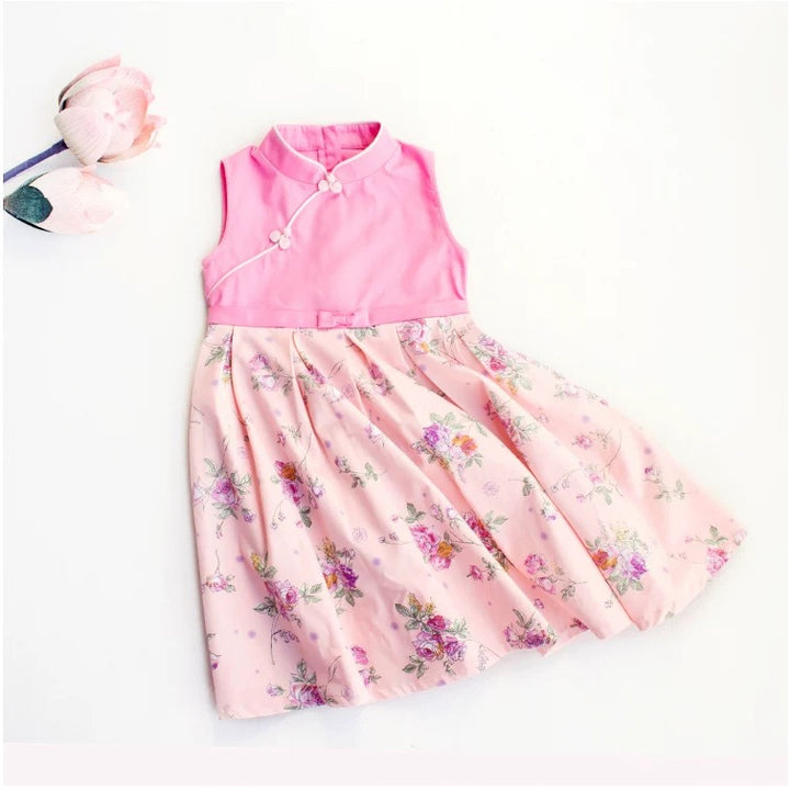 SLEEVELESS COLOR BLOCK PLEADED PRINCESS DRESS
