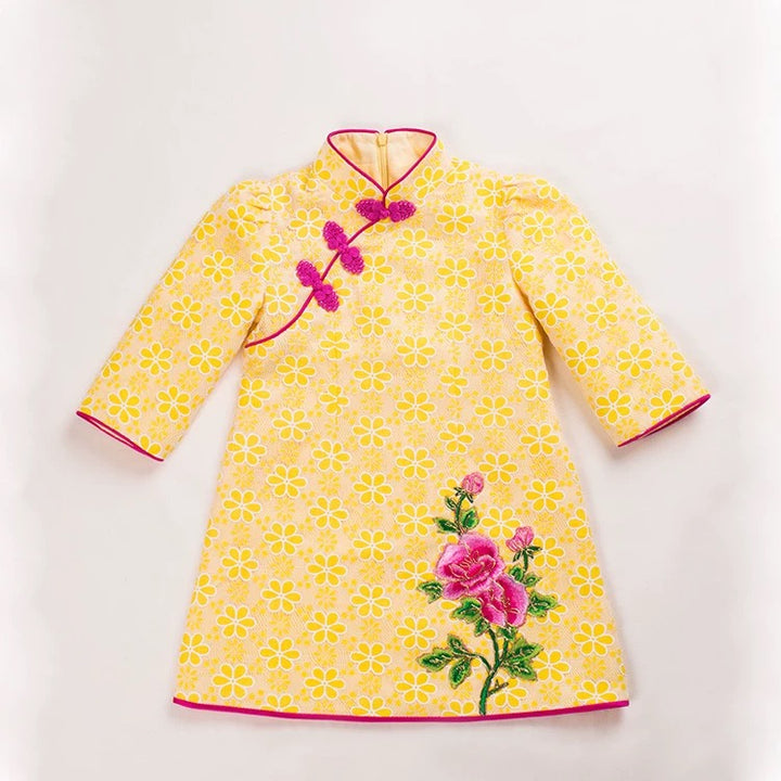 EYELET ROSE CHEONGSAM DRESS IN YELLOW