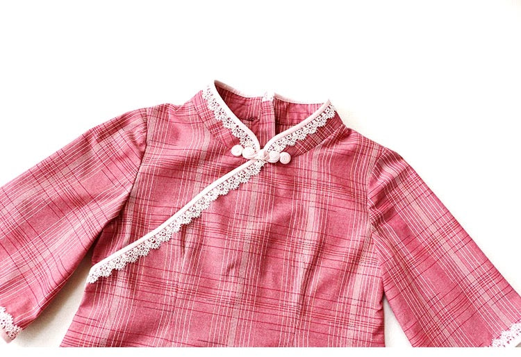 MID SLEEVE PLAID DRESS WITH LACE HEM