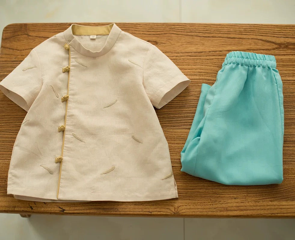 SHORT SLEEVE LINEN SIDE PANKOU TOP WITH EMBROIDERY