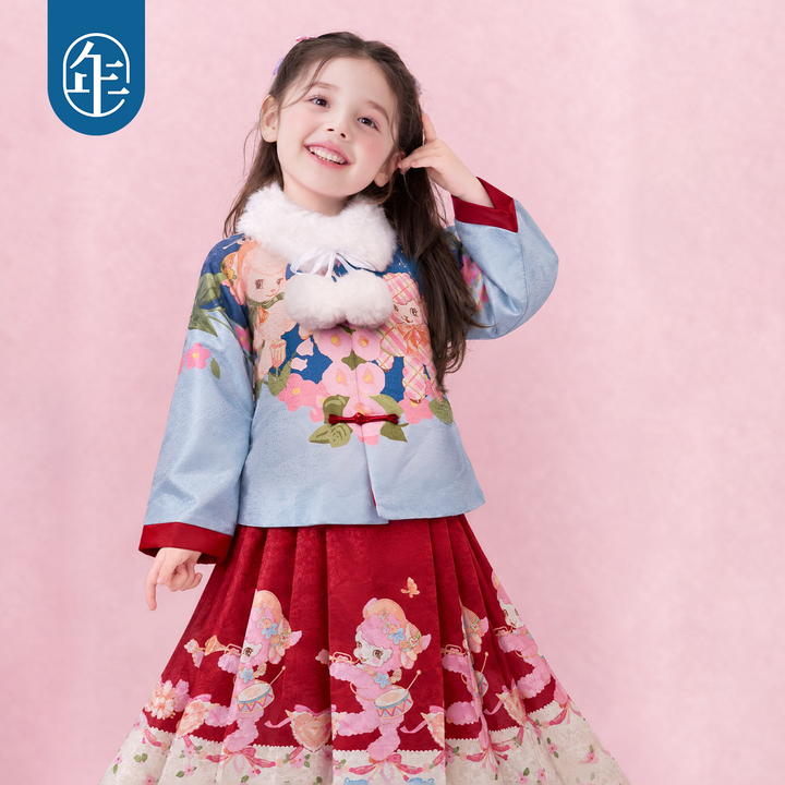 Lamb Print Ming-Style Hanfu Mamian Set 小羊明制马面裙汉服套装