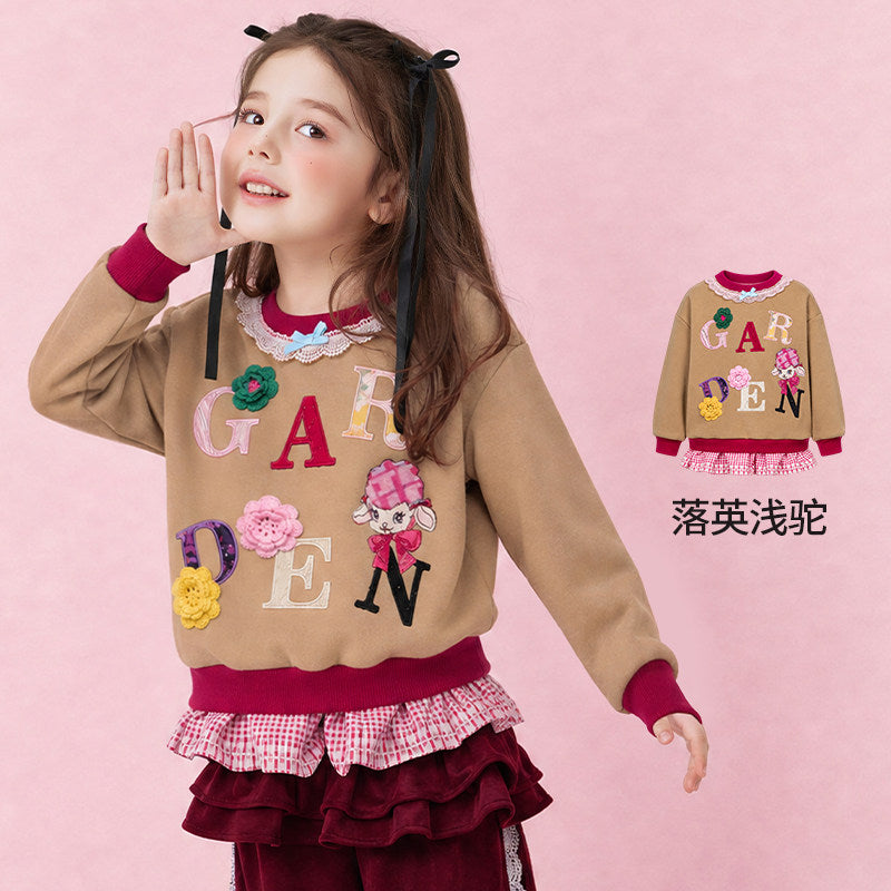 GARDEN Letter Lace-Collar Fleece Sweatshirt 字母贴布加绒卫衣 – Camel 落英浅驼