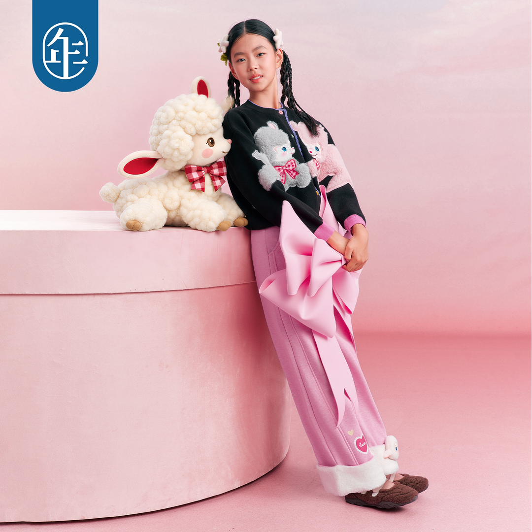 Lucky Lamb Knit Cardigan 卡通小羊针织开衫