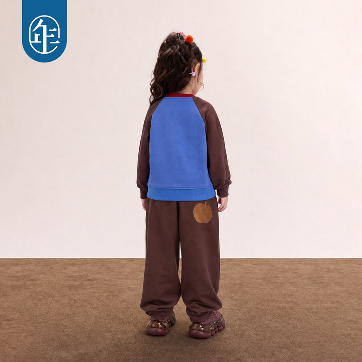 Hedgehog & Bear Raglan Sweatshirt 苹果森林插肩圆领卫衣