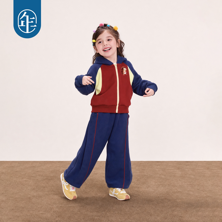Bear-Ear Fleece Hoodie & Jogger Set 苹果森林熊耳摇粒绒套装