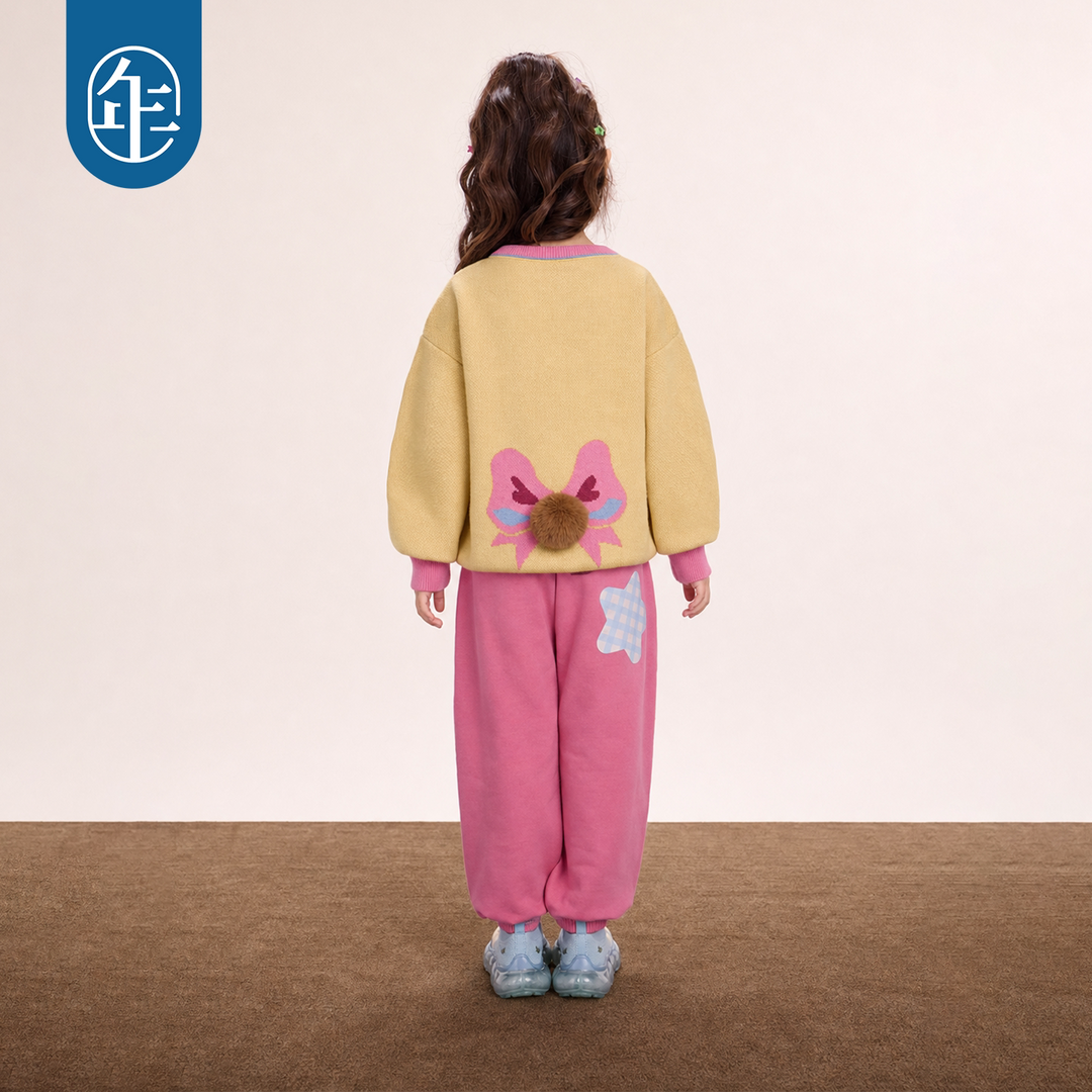 Hedgehog & Bear Cotton Crewneck Sweater 苹果森林卡通毛衣