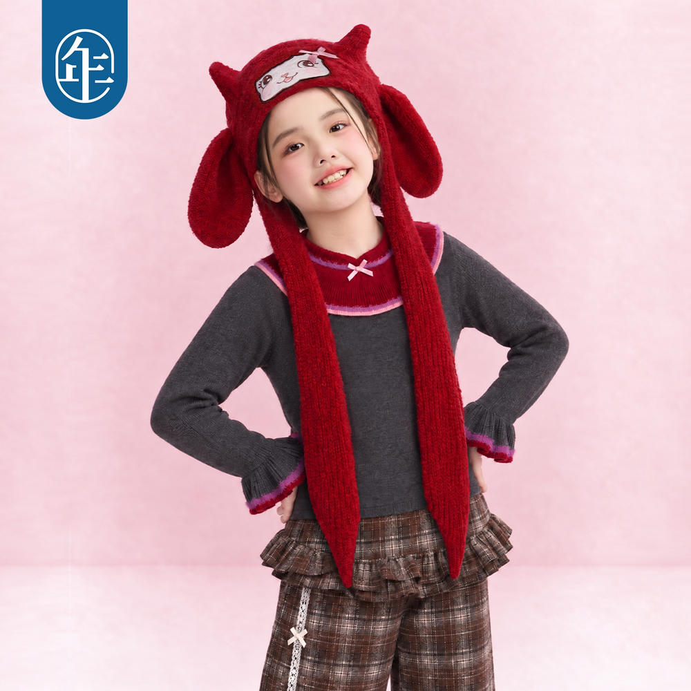 Lucky Lamb Knit Ear-Flap Hat 真羊气针织帽