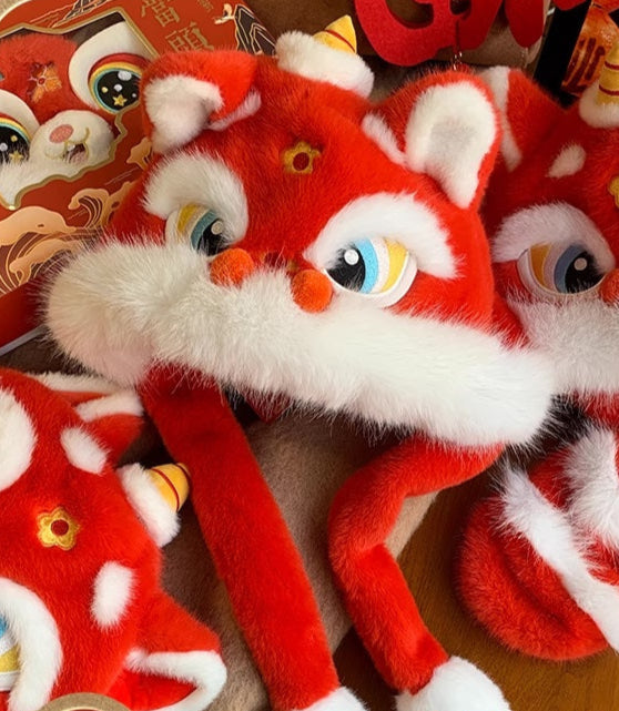 Celebration Lion Hat with Interactive Ears