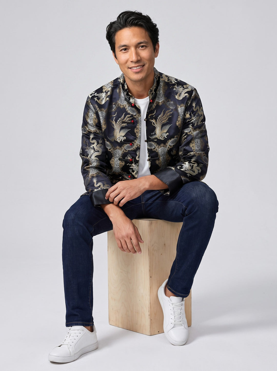 Dragon & Phoenix Tang Jacket 龙凤呈祥唐装外套 – model photo