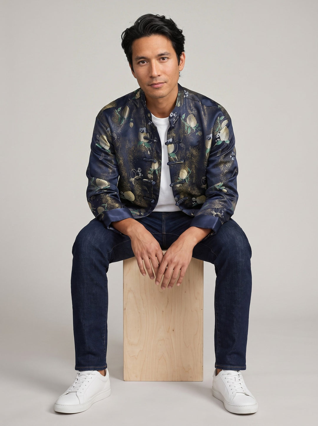 Navy Floral Tang Jacket 花卉印花唐装外套 – model photo