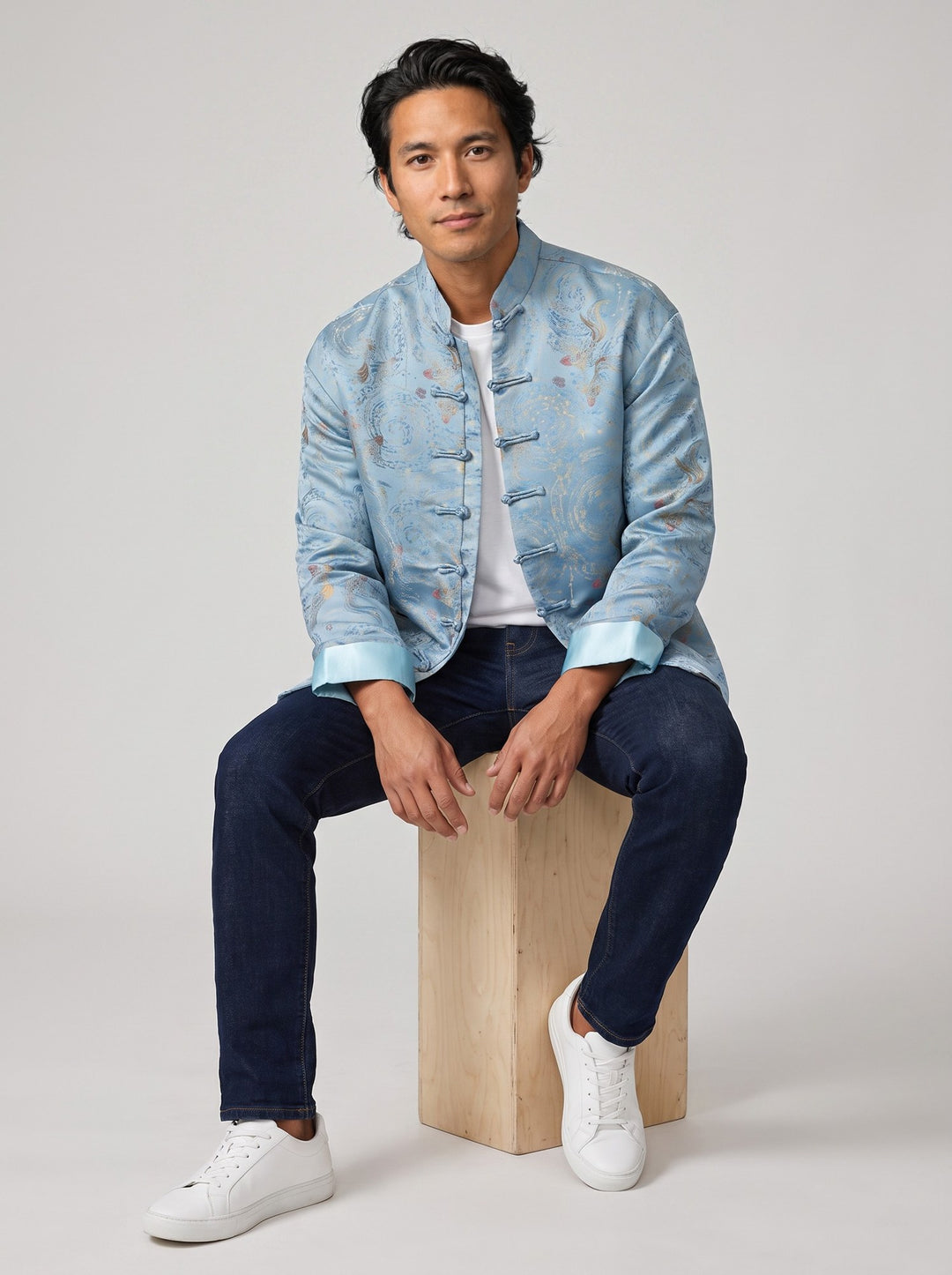 Sky Blue Floral Tang Jacket 蓝色印花唐装外套 – model photo