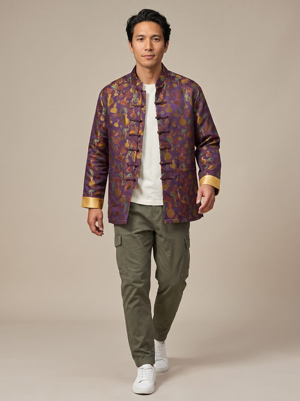 Purple Gourd Tang Jacket 紫色葫芦印花唐装外套 – model photo