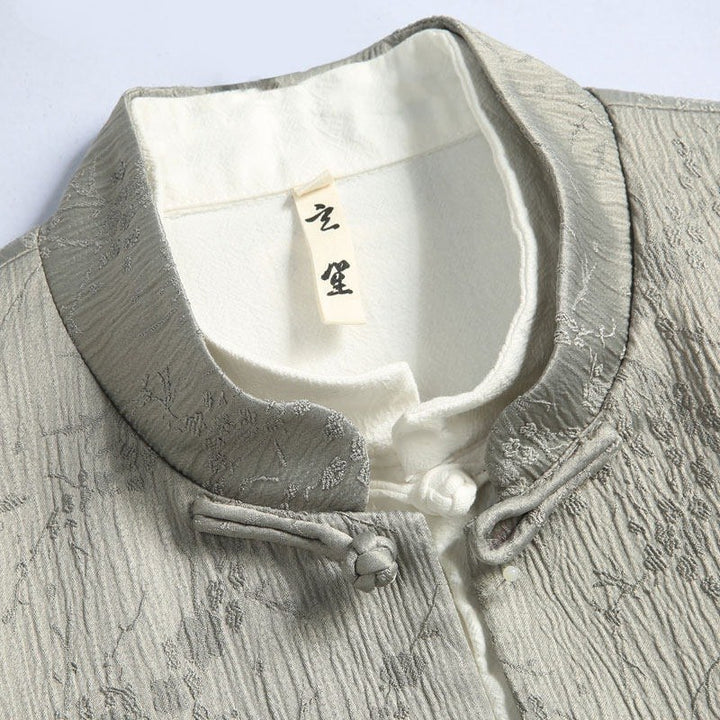 Plum Blossom Jacquard Tang Jacket 梅花提花唐装外套 – product photo