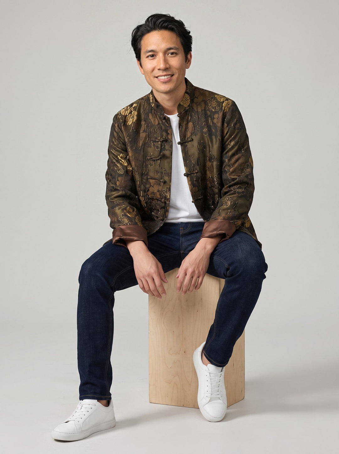 Golden Jacquard Tang Jacket 金色提花唐装外套 – model photo