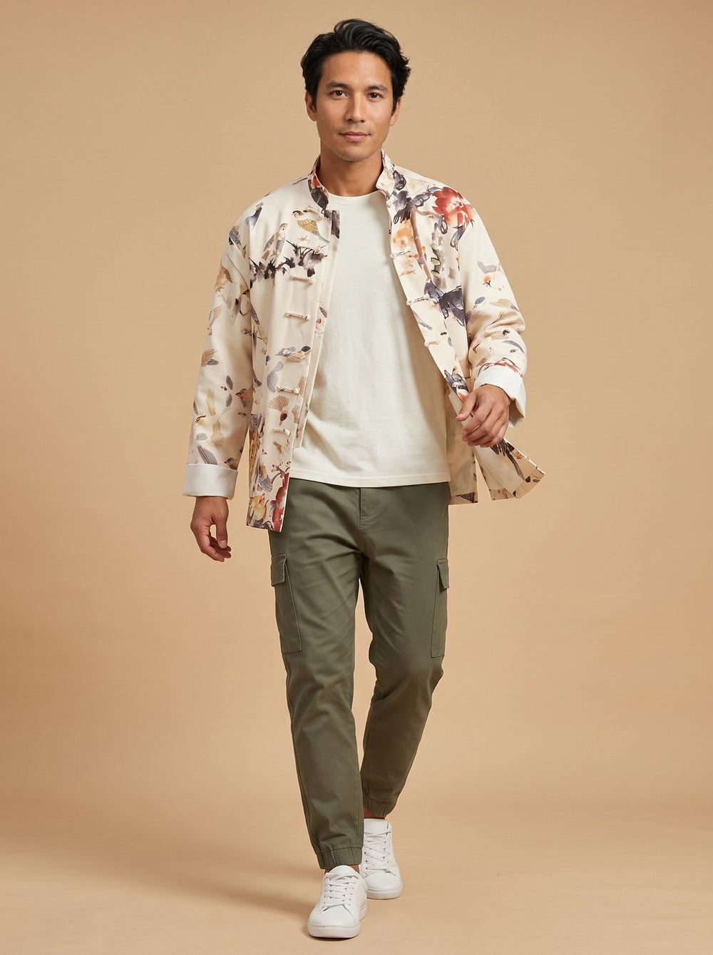 Hundred Birds Tang Jacket 百鸟印花唐装外套 – model photo