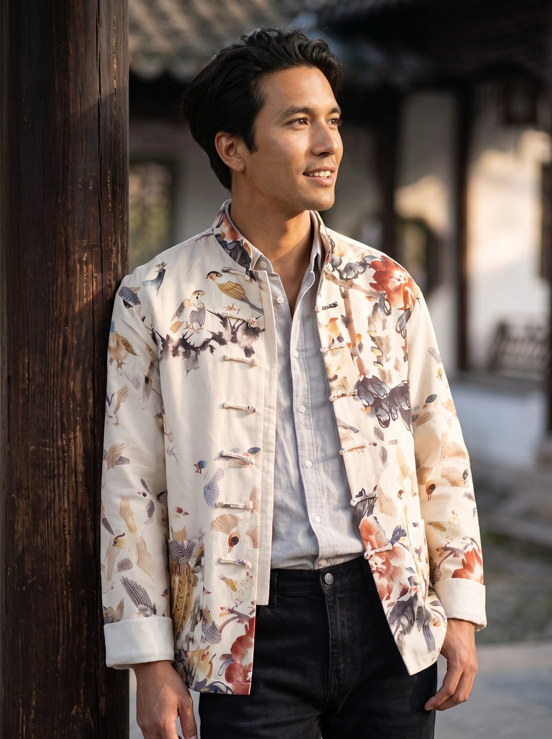 Hundred Birds Tang Jacket 百鸟印花唐装外套 – model photo