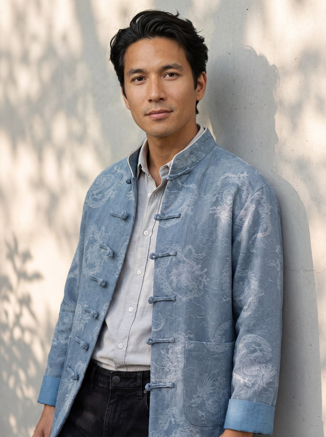 Dragon Jacquard Denim Tang Jacket 龙纹提花纯棉牛仔唐装 – model photo