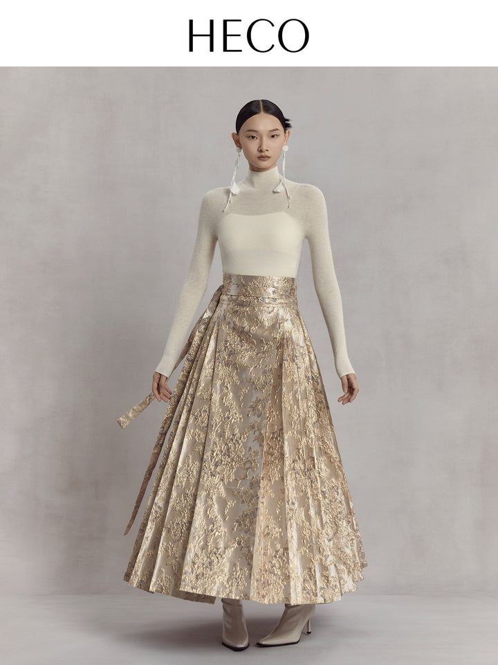 Southern Branch Embossed Gold Mamian Skirt 南枝曲浮雕马面裙