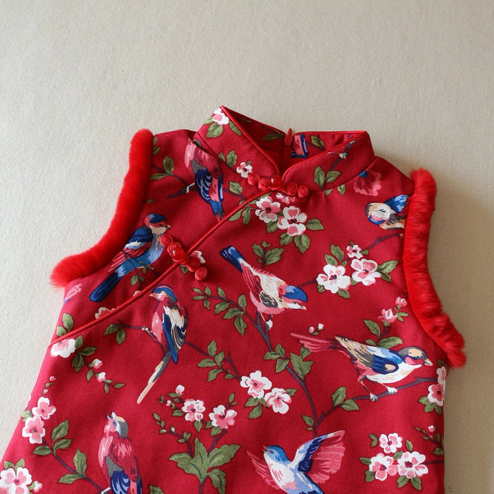 PADDED SLEEVELESS CHEONGSAM DRESS WITH MAGPIE PRINT